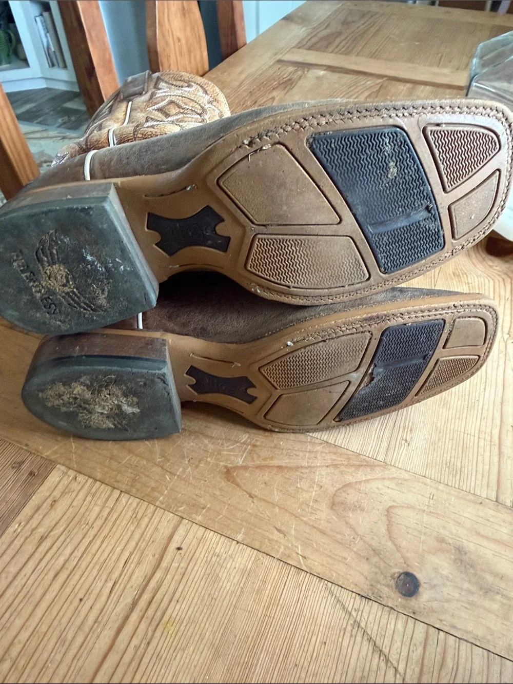 Ariat classic western